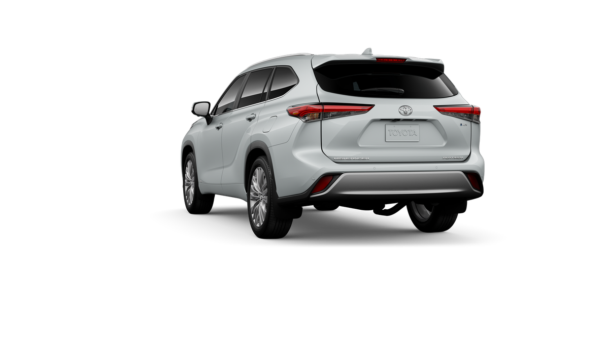 New 2026 Wind Chill Pearl <sup>1</sup> Toyota  Platinum image 9