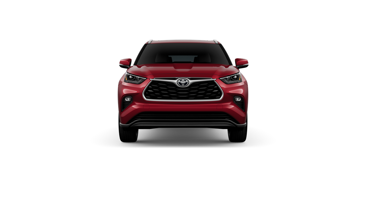 2026 Toyota Highlander XLE's photo