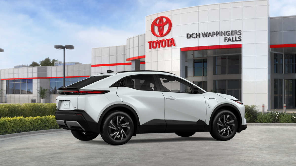 New 2026 Wind Chill Pearl <sup>1</sup> Toyota  SE image 34