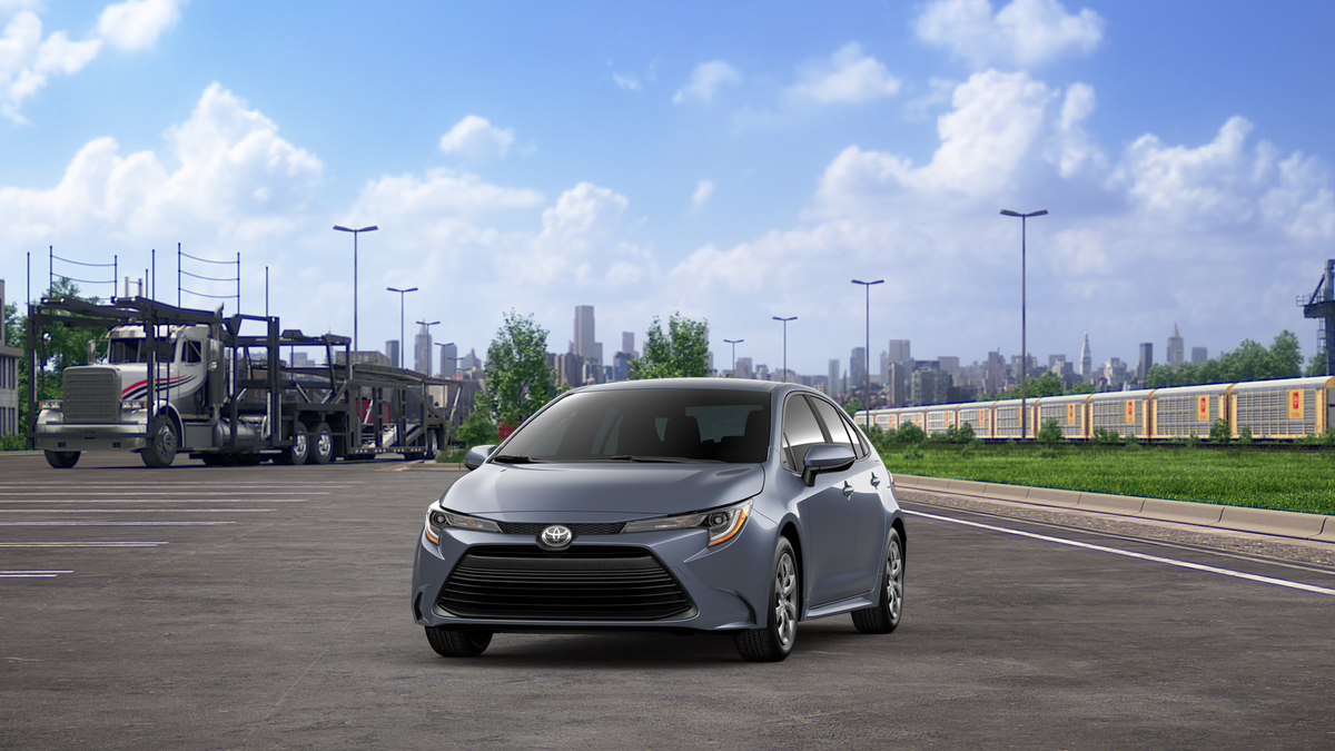 2025 Toyota Corolla LE photo 2