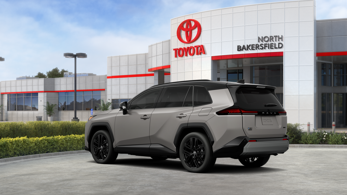 New 2026 Meteor Shower with Midnight Black Metallic roof <sup>1</sup> Toyota  XSE image 16