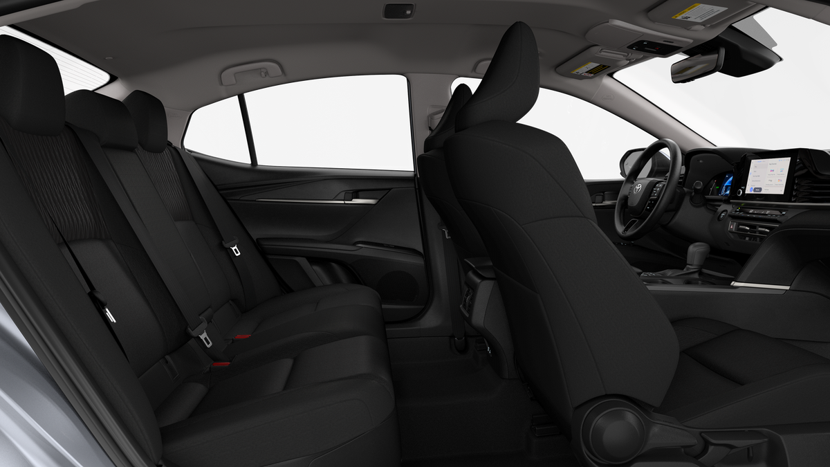 2025 Toyota Camry LE photo 21