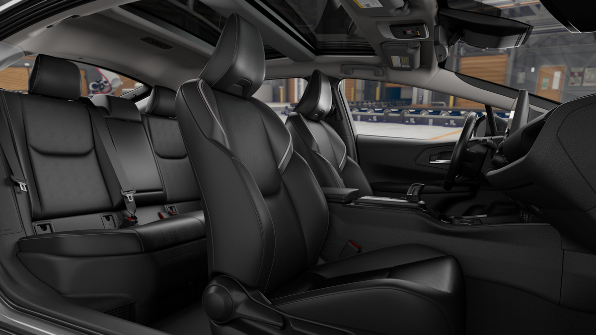 2026 Toyota Prius XLE photo 17