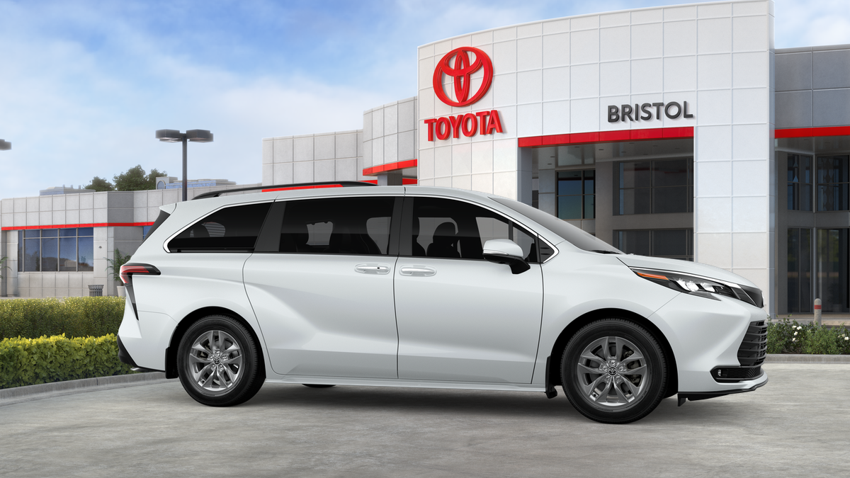 New 2026 Toyota Sienna Van