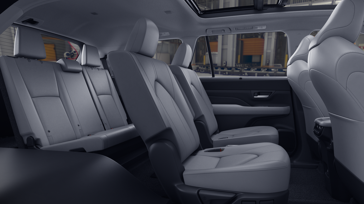 2026 Toyota Grand Highlander Limited photo 21