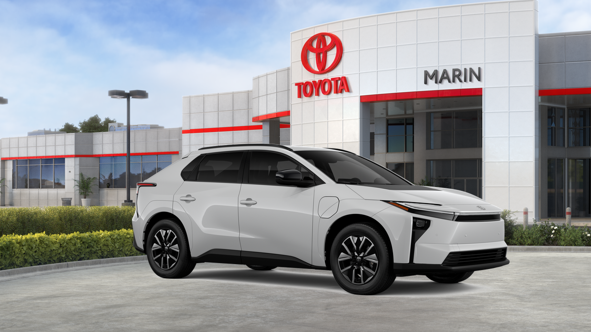 2026 Toyota bZ XLE - Photo 46