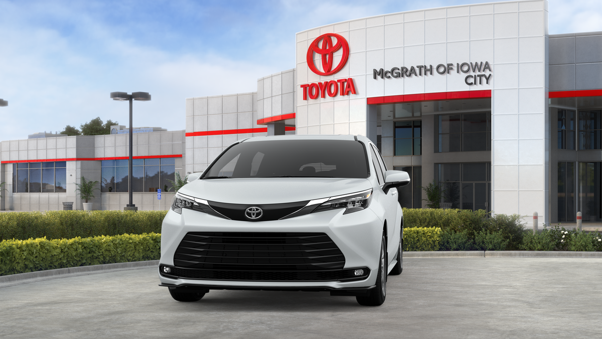 New 2026 Wind Chill Pearl <sup>1</sup> Toyota  XLE image 21