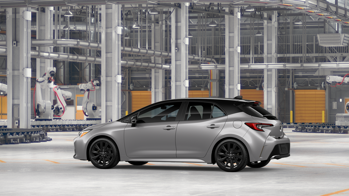 2026 Toyota Corolla XSE photo 5