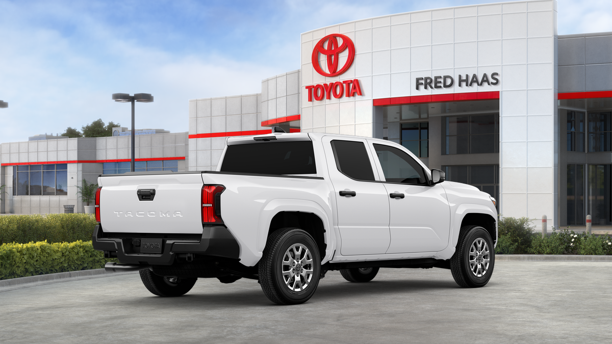 2025 Toyota Tacoma SR Double Cab photo 11