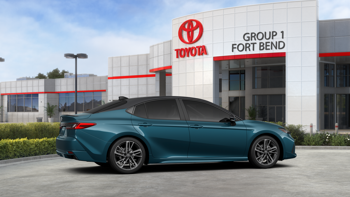 New 2026 Ocean Gem with Midnight Black Metallic roof Toyota XSE image 33