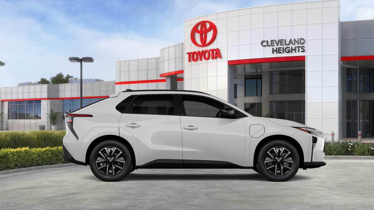 2026 Toyota bZ XLE - Photo 37