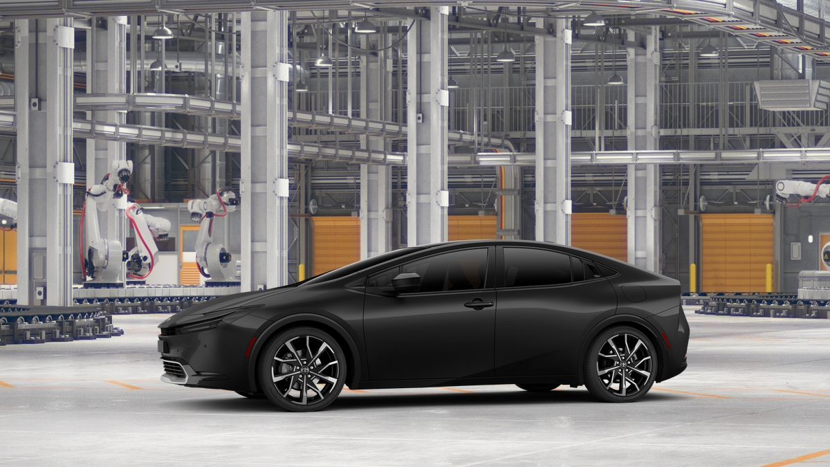 2026 Toyota Prius Plug-in Hybrid XSE photo 3