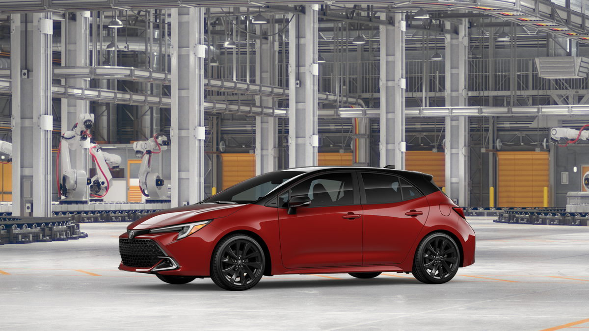 2026 Toyota Corolla XSE photo 3