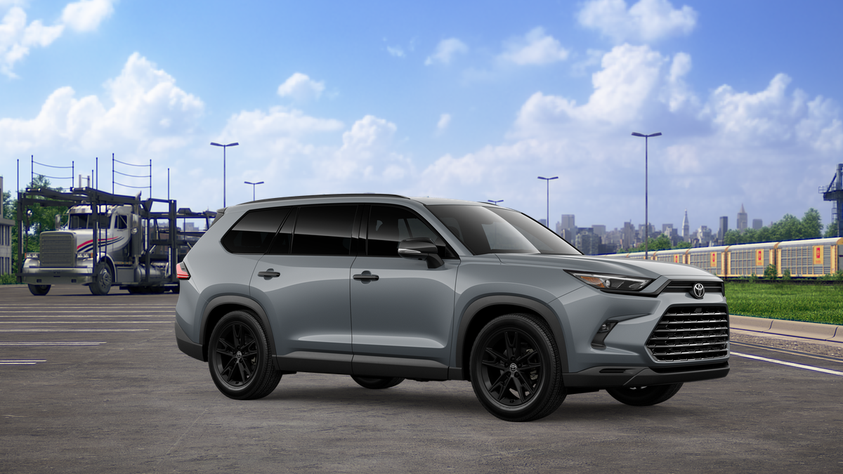 2026 Toyota Highlander Hybrid photo 16