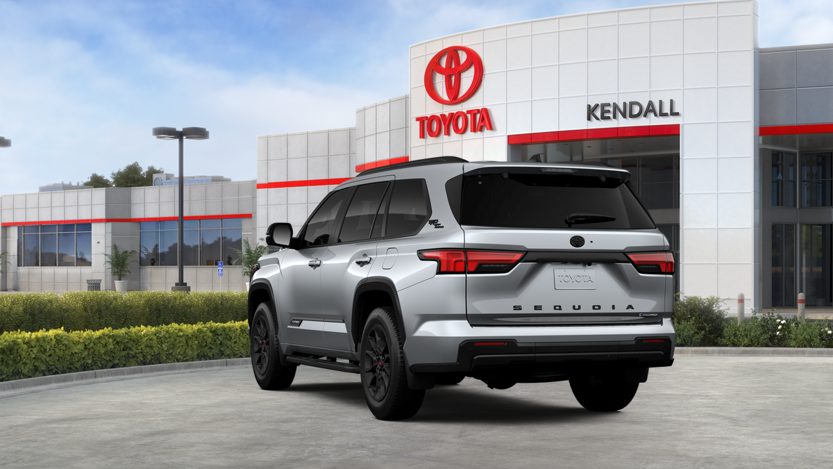 New 2026 Celestial Silver Metallic Toyota  Platinum image 9