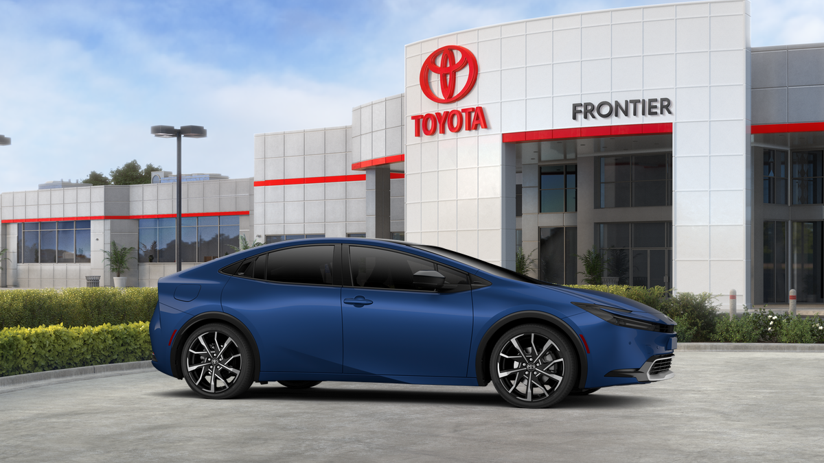Prius Plug-in Hybrid XSE 2.0L 4-Cyl. ECVT FWD [12]
