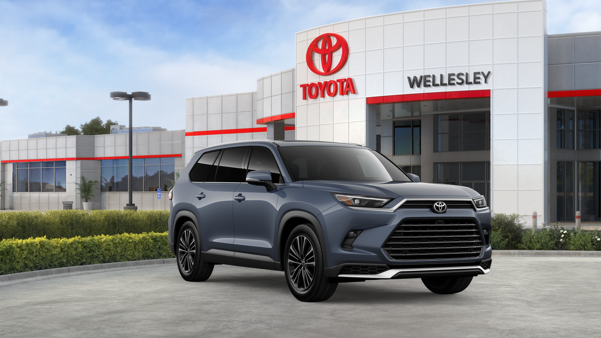 New 2026 Toyota Grand Highlander Hybrid SUV