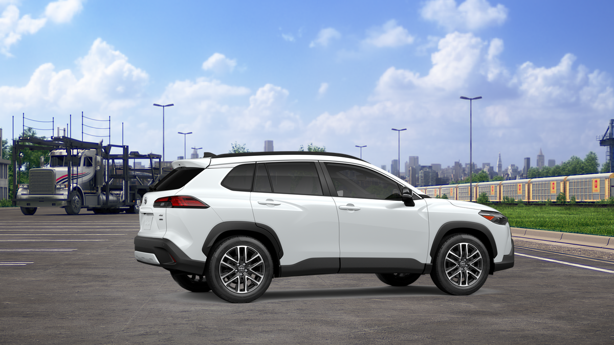 2026 Toyota Corolla Cross XLE photo 11