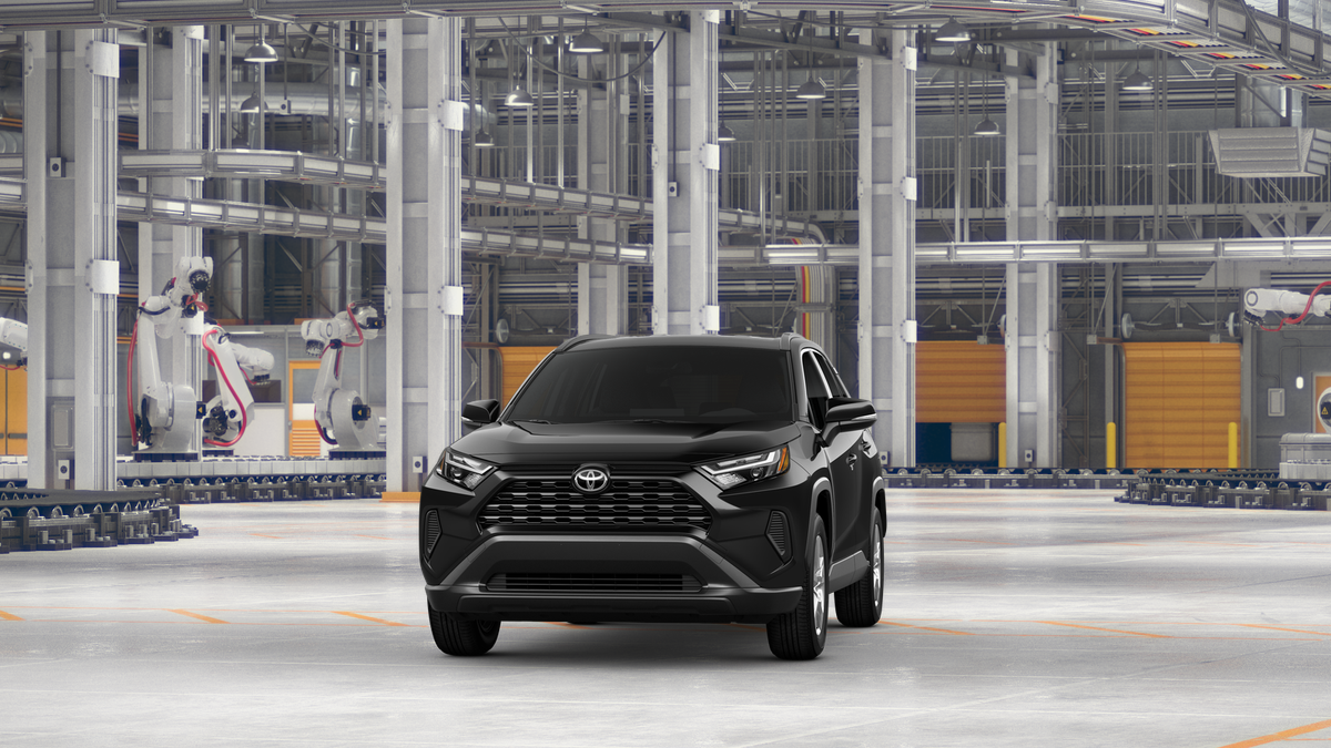 2025 Toyota RAV4 XLE photo 2