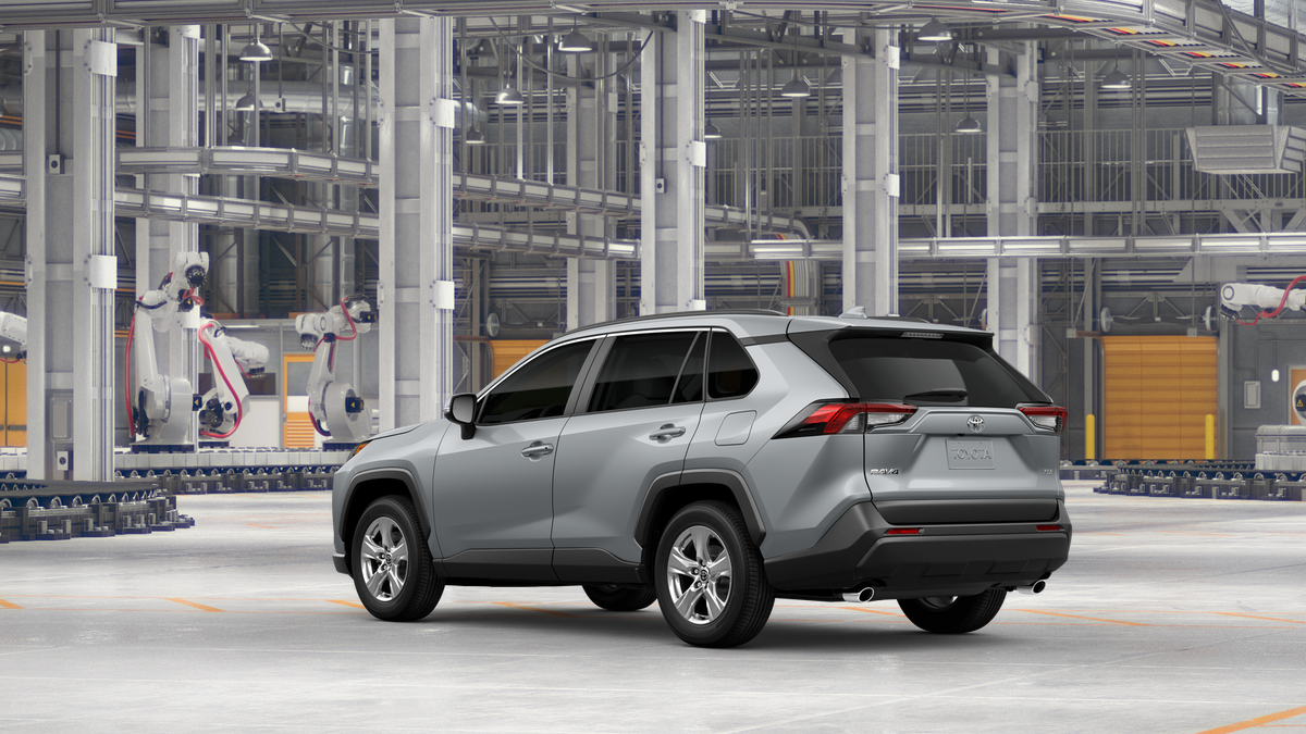 2025 Toyota RAV4 XLE photo 2