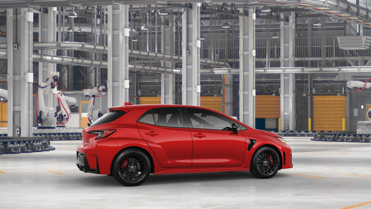 2025 Toyota Corolla GR Premium photo 7