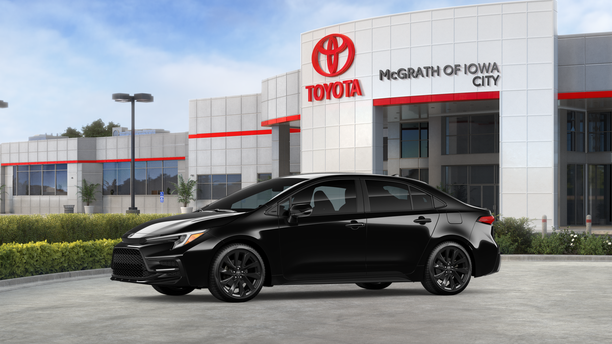 2026 Toyota Corolla SE photo 3