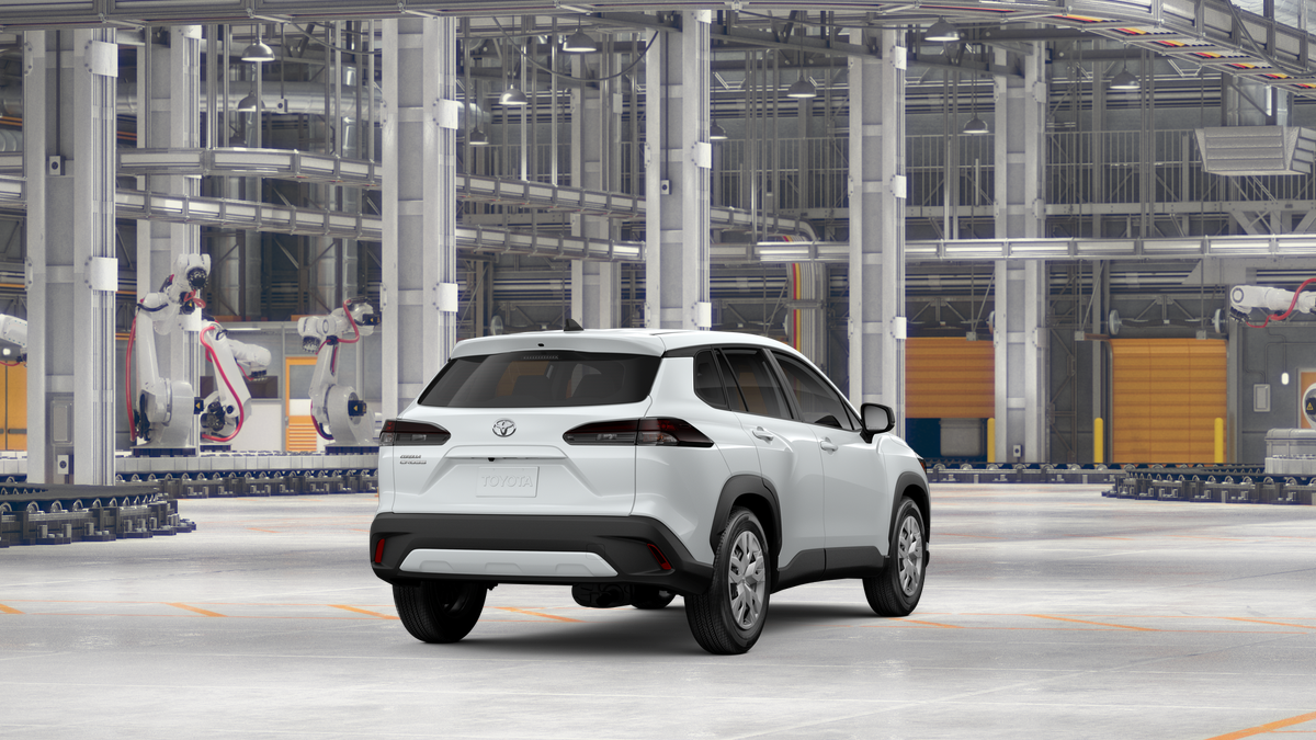 2026 Toyota Corolla Cross L photo 8