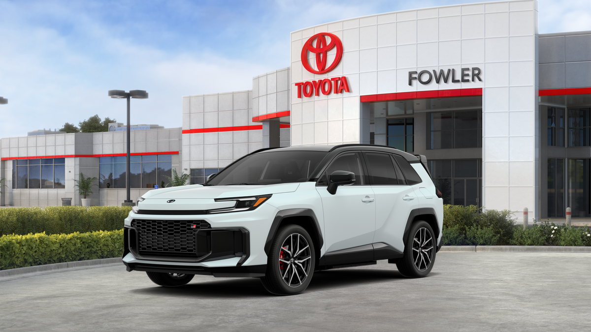 New 2026 Wind Chill Pearl with Midnight Black Metallic roof <sup>1</sup> Toyota  GR SPORT image 24