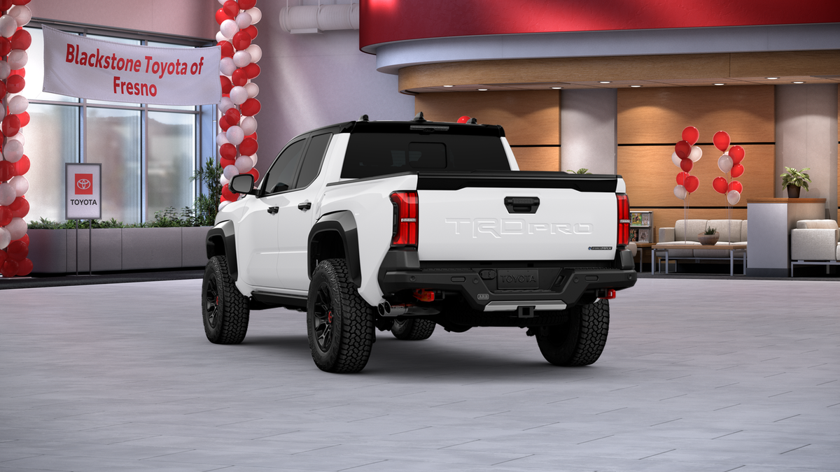 2025 Toyota Tacoma TRD Pro - Photo 10
