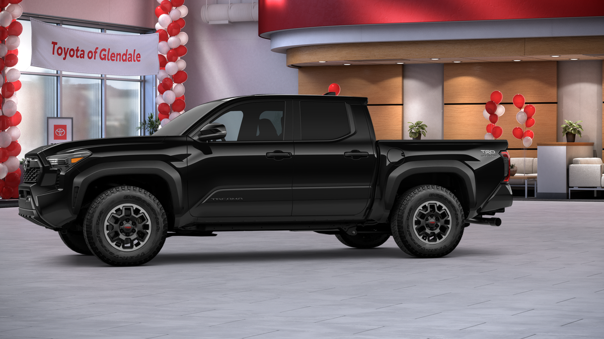 2025 Toyota Tacoma TRD Off-Road Double Cab photo 3