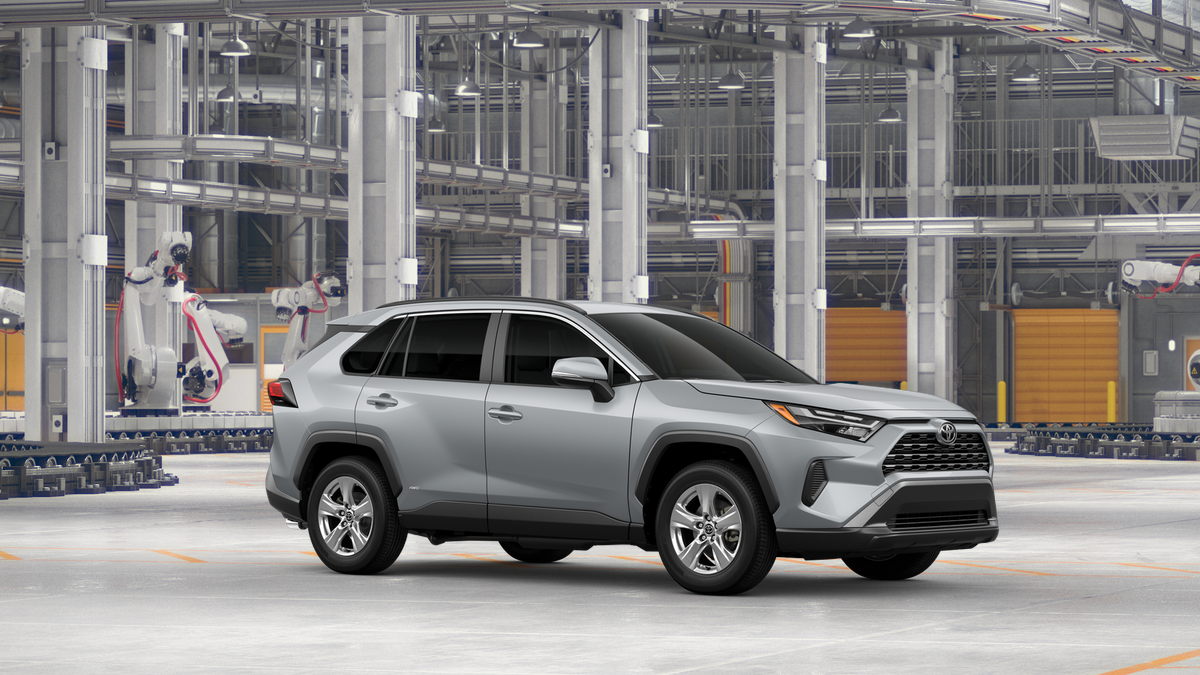 2025 Toyota RAV4 Hybrid XLE photo 15