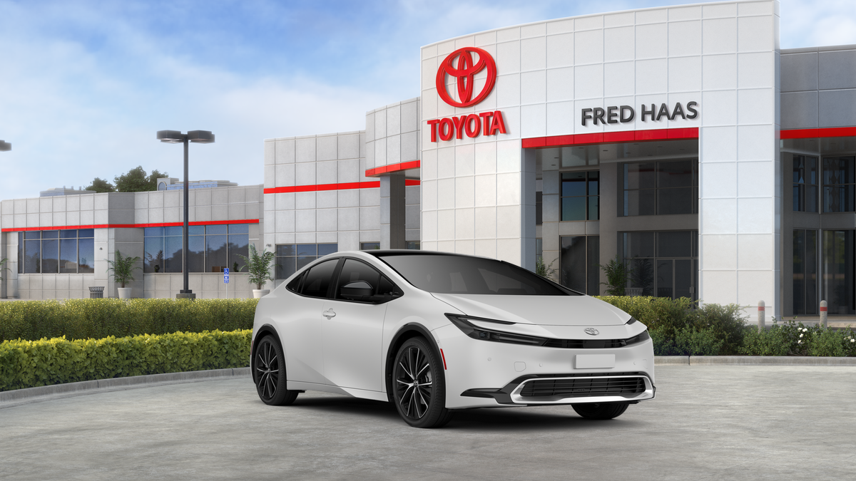 2026 Toyota Prius Limited photo 16