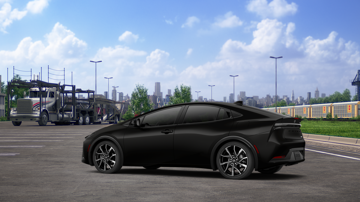 New 2027 Toyota Prius Plug-in Hybrid Sedan