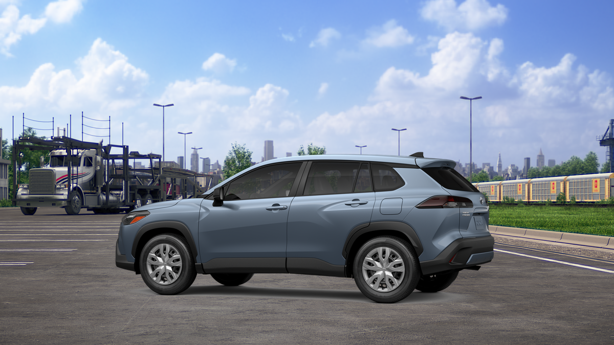 2026 Toyota Corolla Cross L photo 6