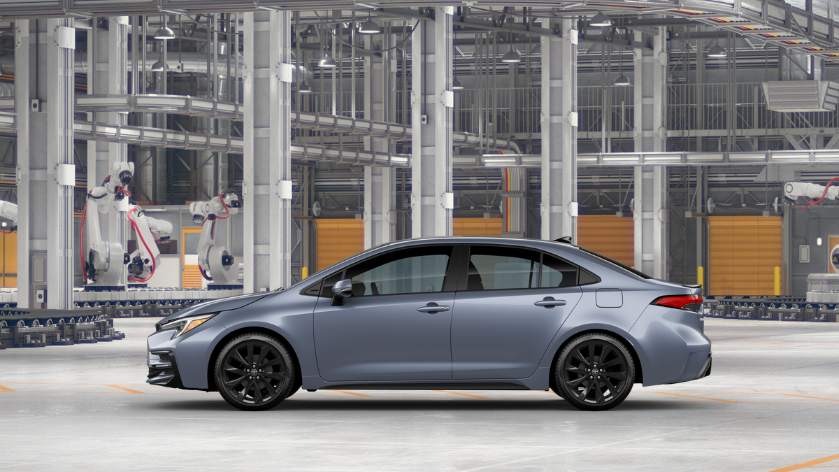 2025 Toyota Corolla XSE photo 3