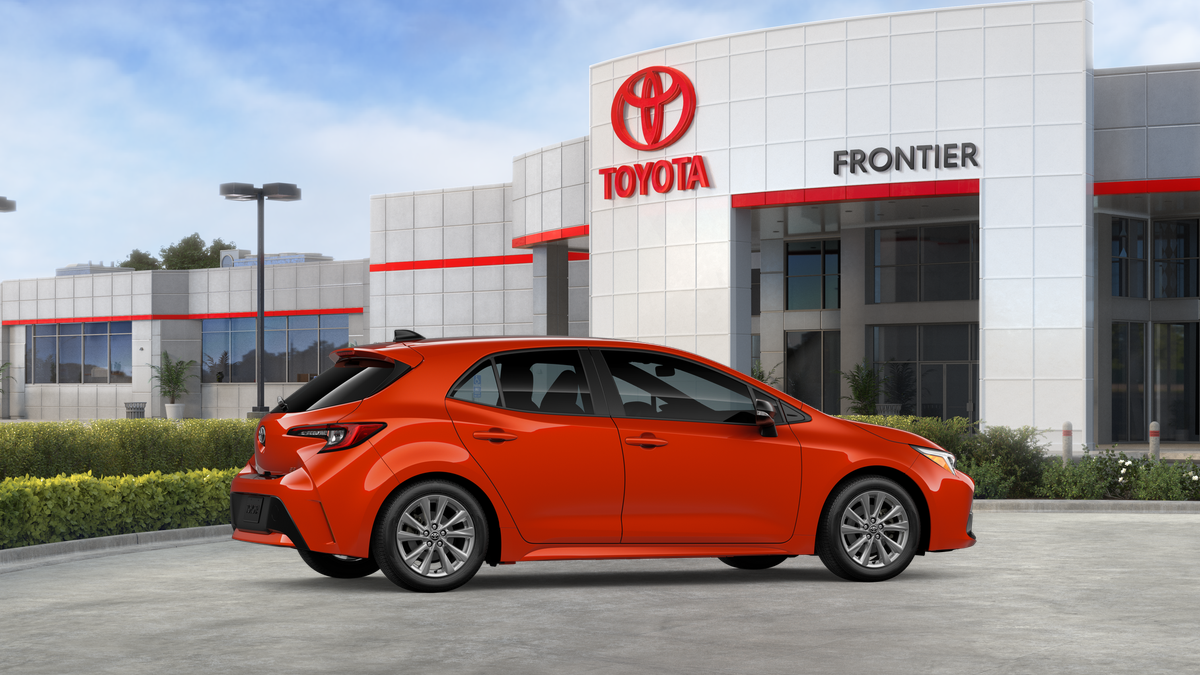 Corolla Hatchback SE 2.0L 4-Cyl. Engine Front-Wheel Drive [10]