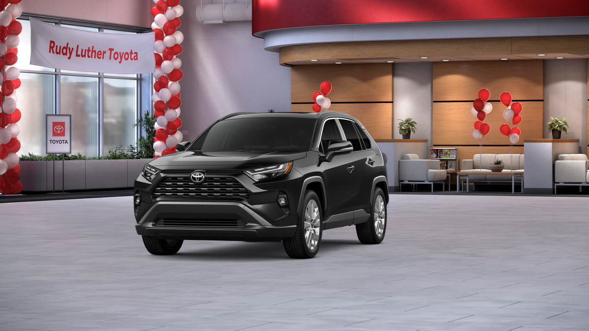 2025 Toyota RAV4 XLE Premium photo 31