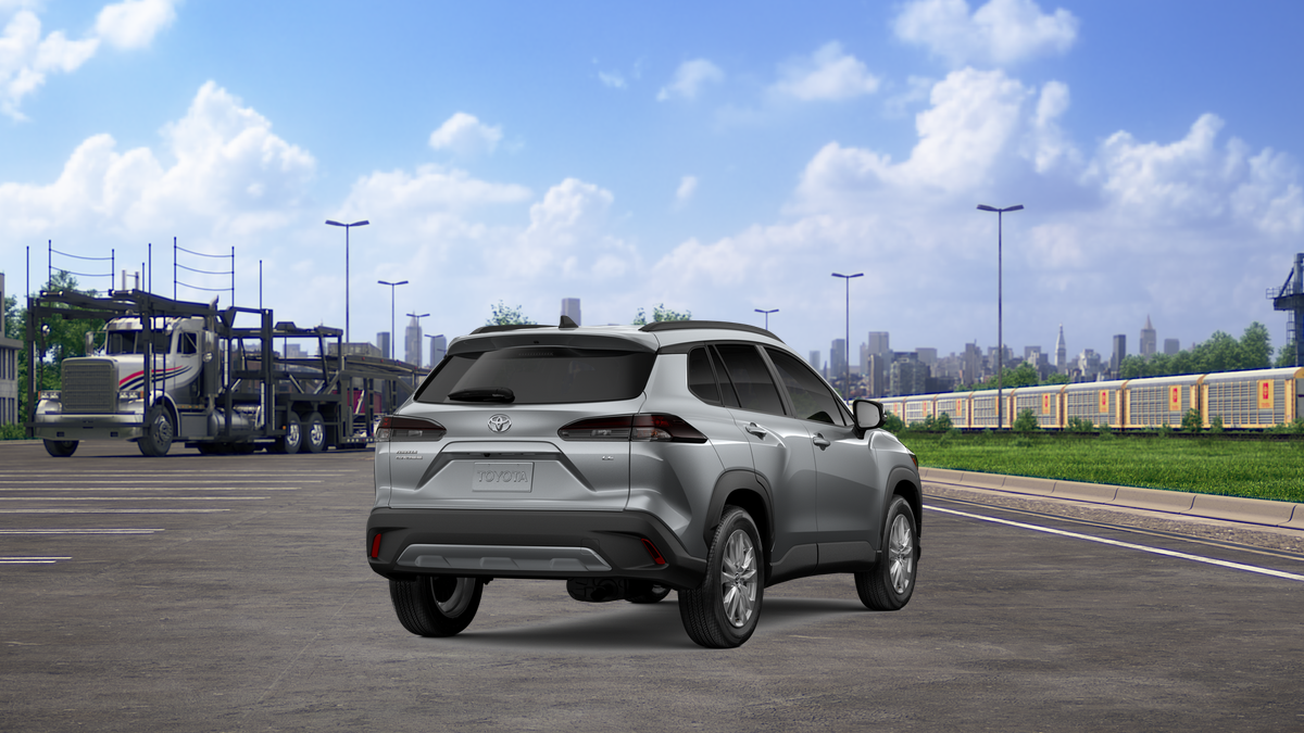 2026 Toyota Corolla Cross LE photo 2