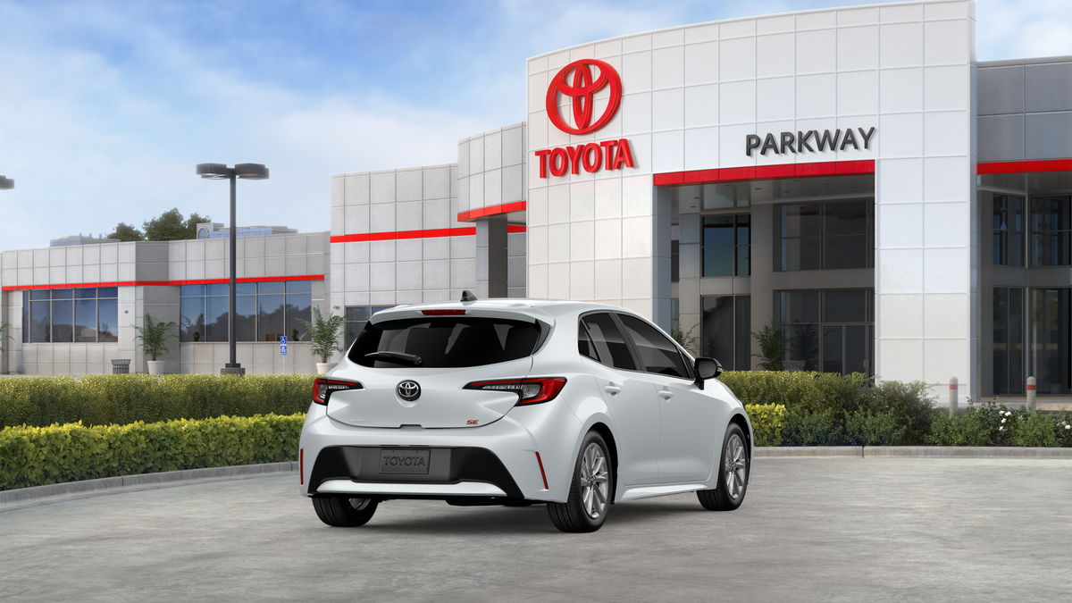 New 2027 Wind Chill Pearl <sup>1</sup> Toyota  SE image 31