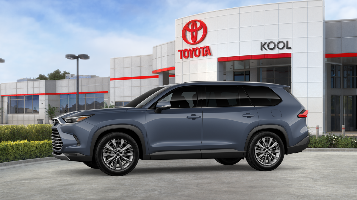 New 2026 Storm Cloud Toyota  Platinum image 5