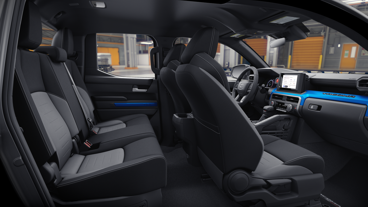 2025 Toyota Tacoma TRD Off-Road Double Cab photo 20
