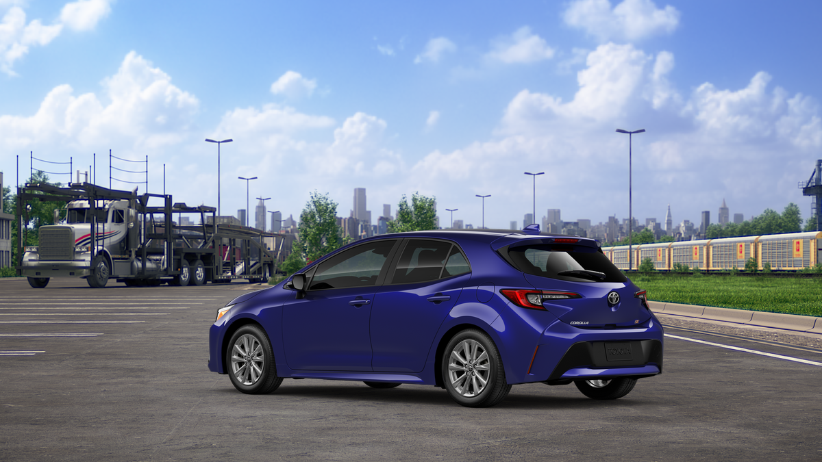 2025 Toyota Corolla SE photo 5