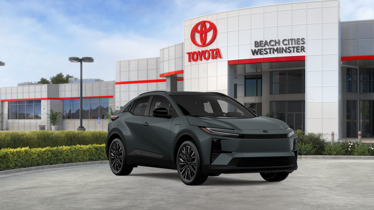 New 2026 Overcast Toyota  XSE image 18