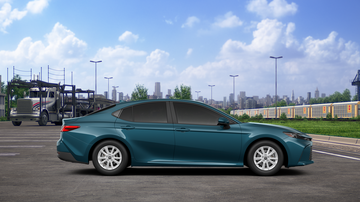 2026 Toyota Camry LE photo 12