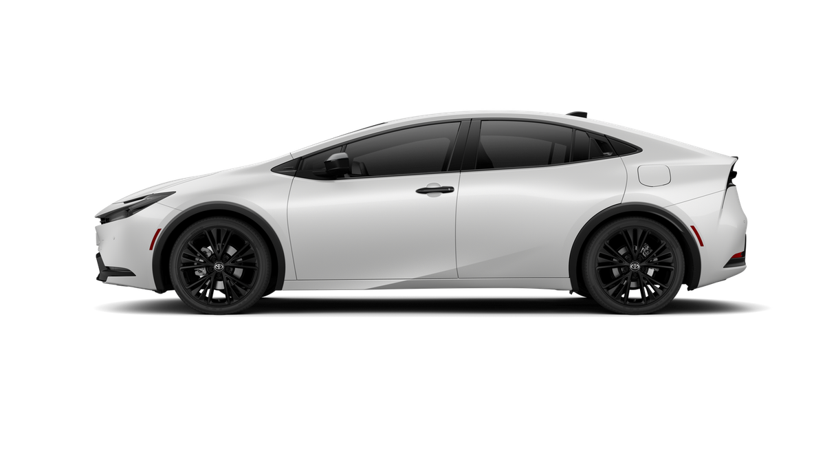 New 2026 Wind Chill Pearl <sup>1</sup> Toyota  Nightshade Edition image 6