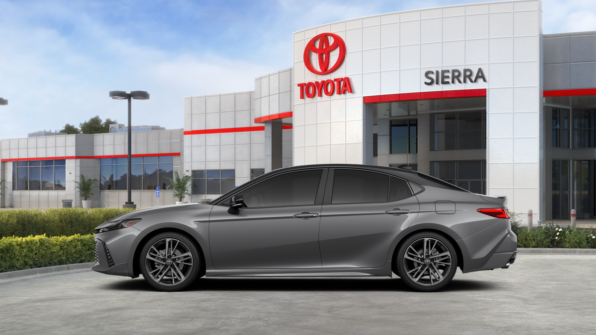 2025 Toyota Camry XSE photo 5