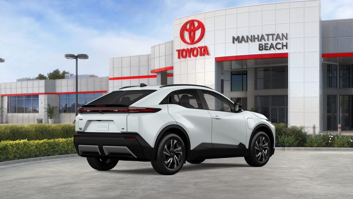 2026 Toyota C-HR SE - Photo 10