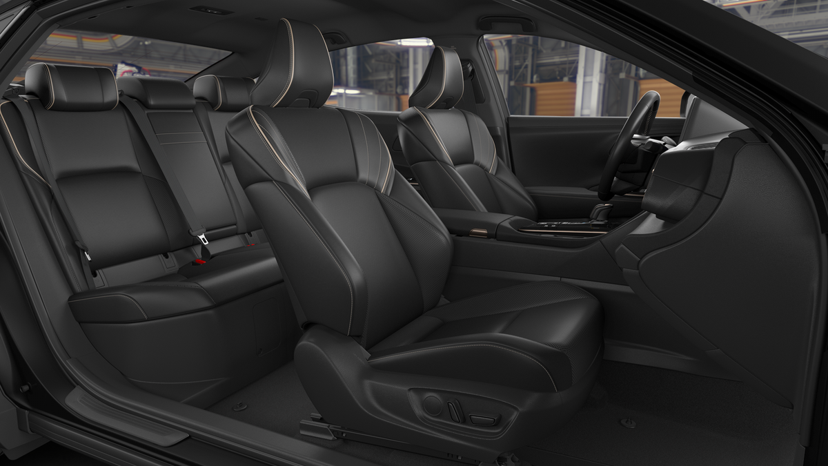 2026 Toyota Crown XLE photo 20