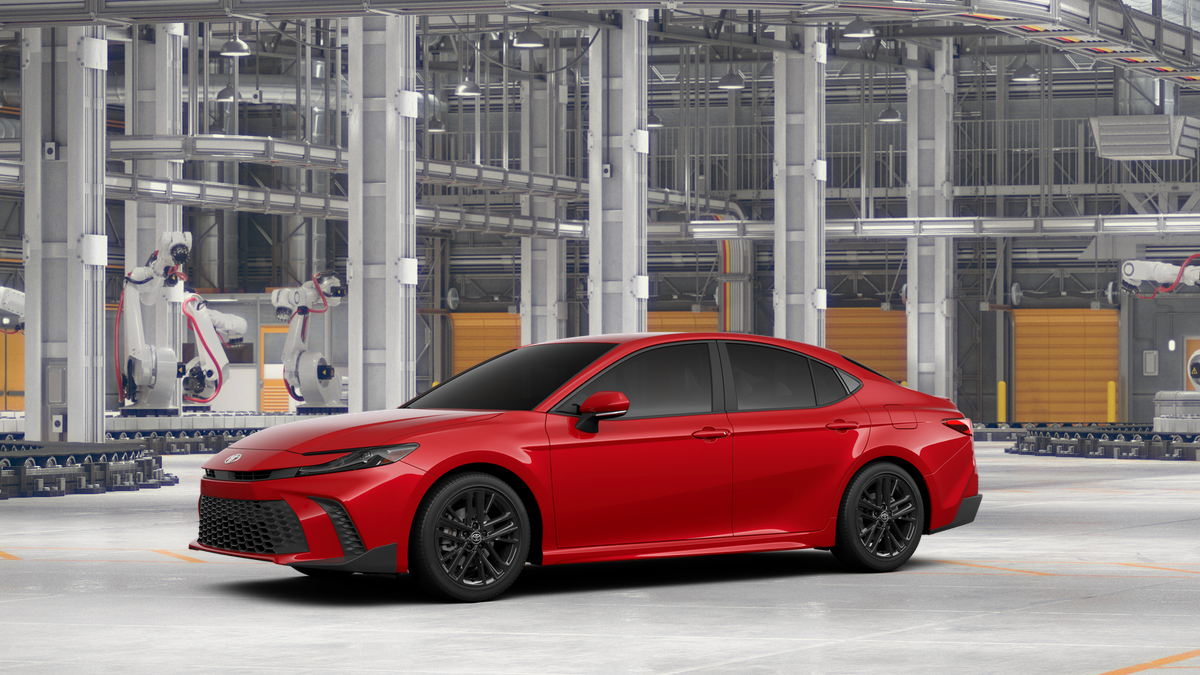 2026 Toyota Camry SE photo 4