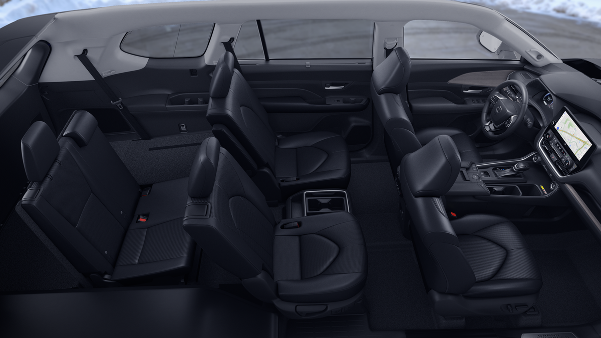 2026 Toyota Grand Highlander photo 4